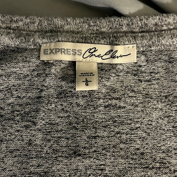 Express One Eleven Gray V-neck Long Sleeve Shirt - Size Large - Picture 3 of 3